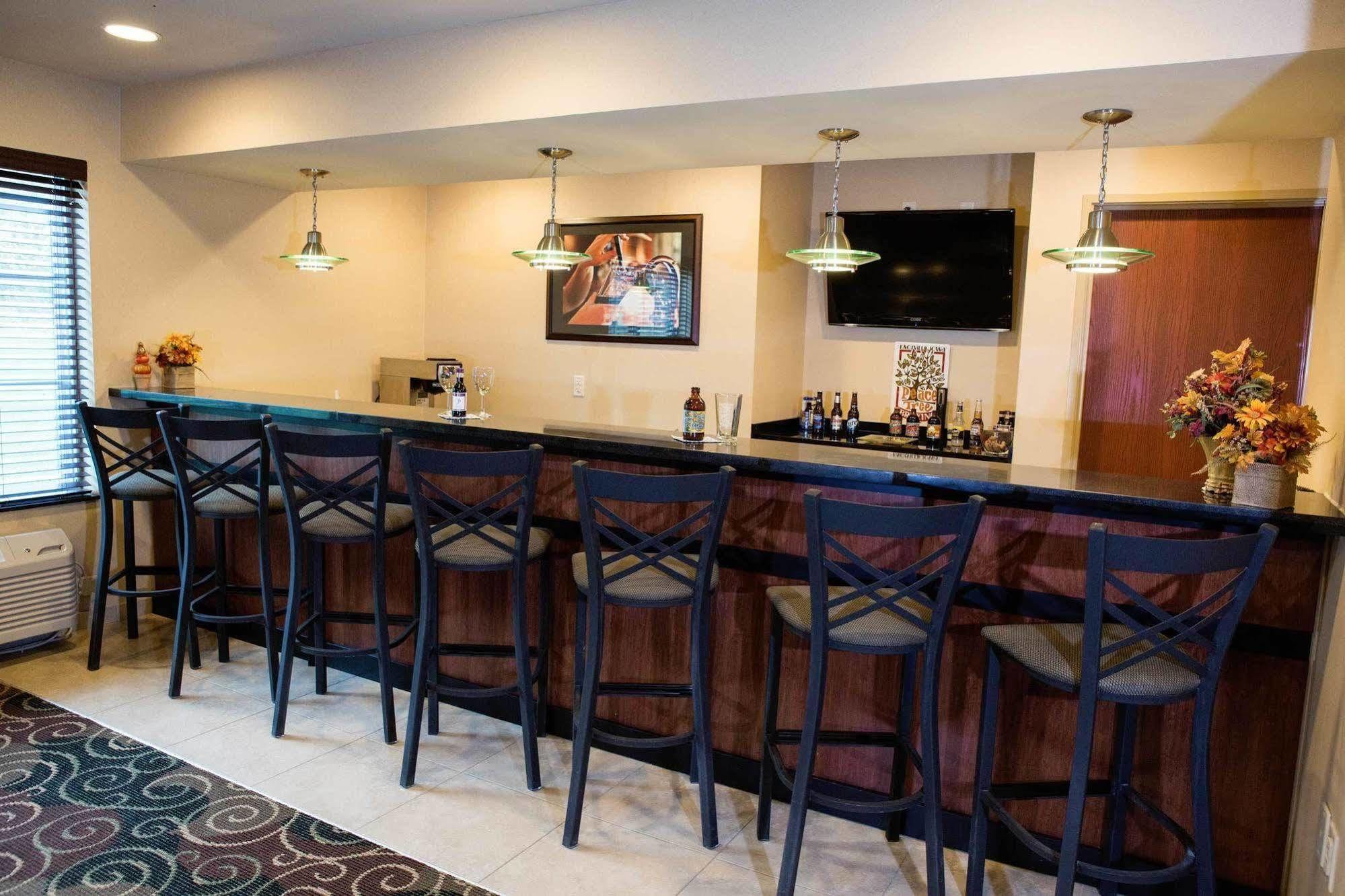 Cobblestone Hotel & Suites - Knoxville Buitenkant foto
